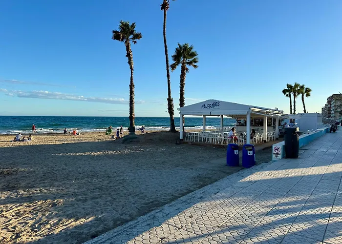 La Casa De Nicolas Torrevieja